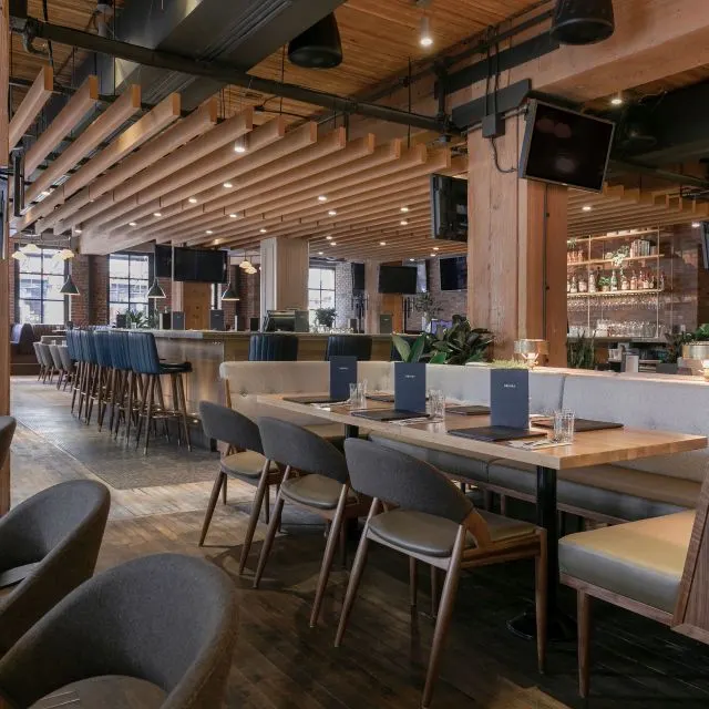 Earls Kitchen + Bar