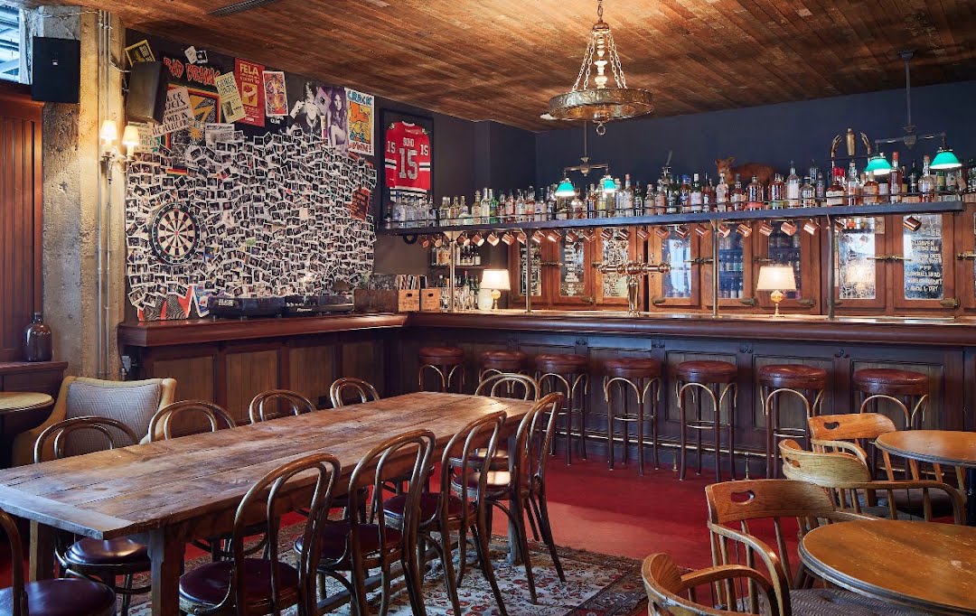 Fox Bar