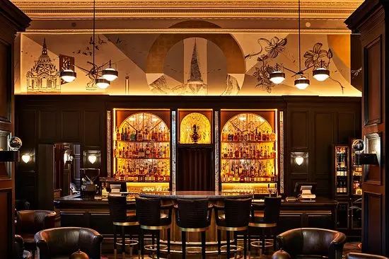 Fitz's Bar