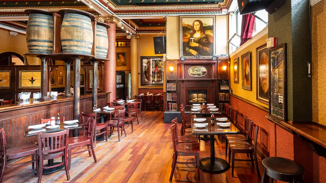Johnny Foley's Irish House