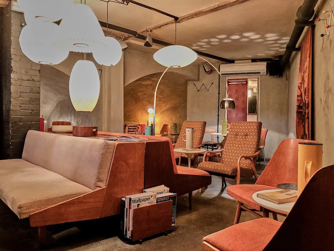 LOUNGE BOHEMIA - by appointment