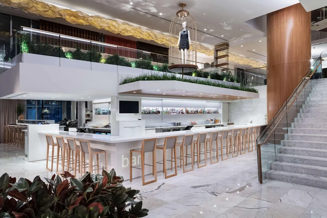 THE LOBBY LOUNGE & RAWBAR