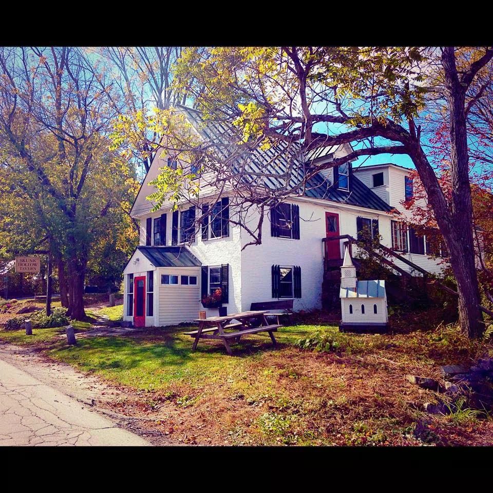 Skunk Hollow Tavern