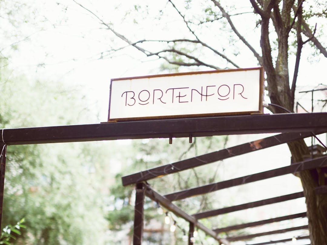 Bortenfor