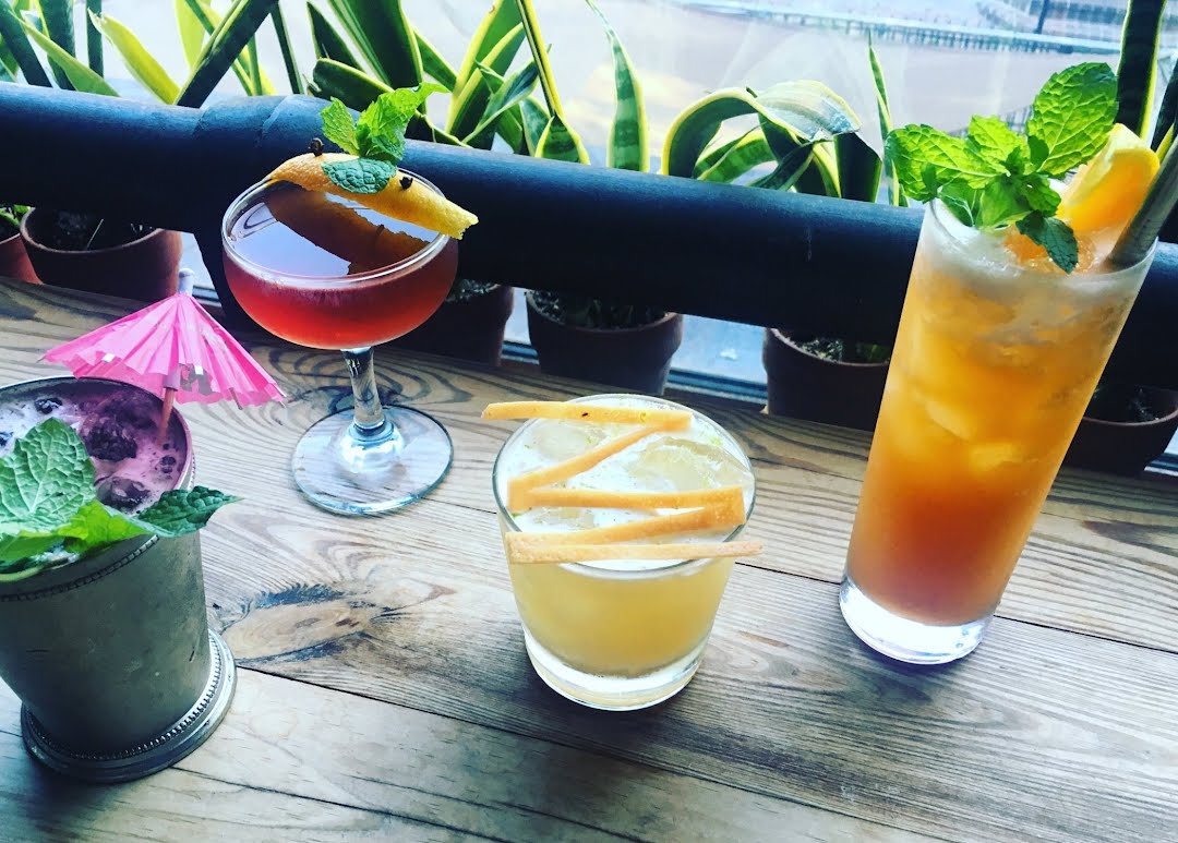 Bar 327 Braun Court